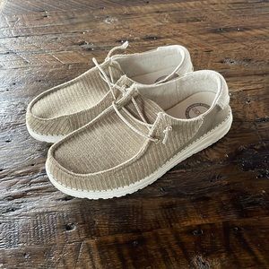 Hey Dude Wendy shoes